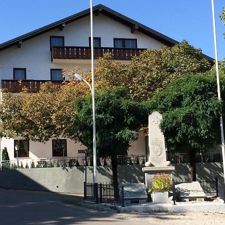 Landgasthof Hepting Massenhausen Dış mekan fotoğraf